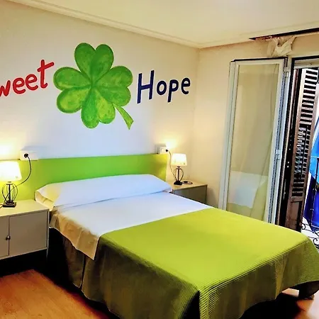 Πανσιόν Sweet